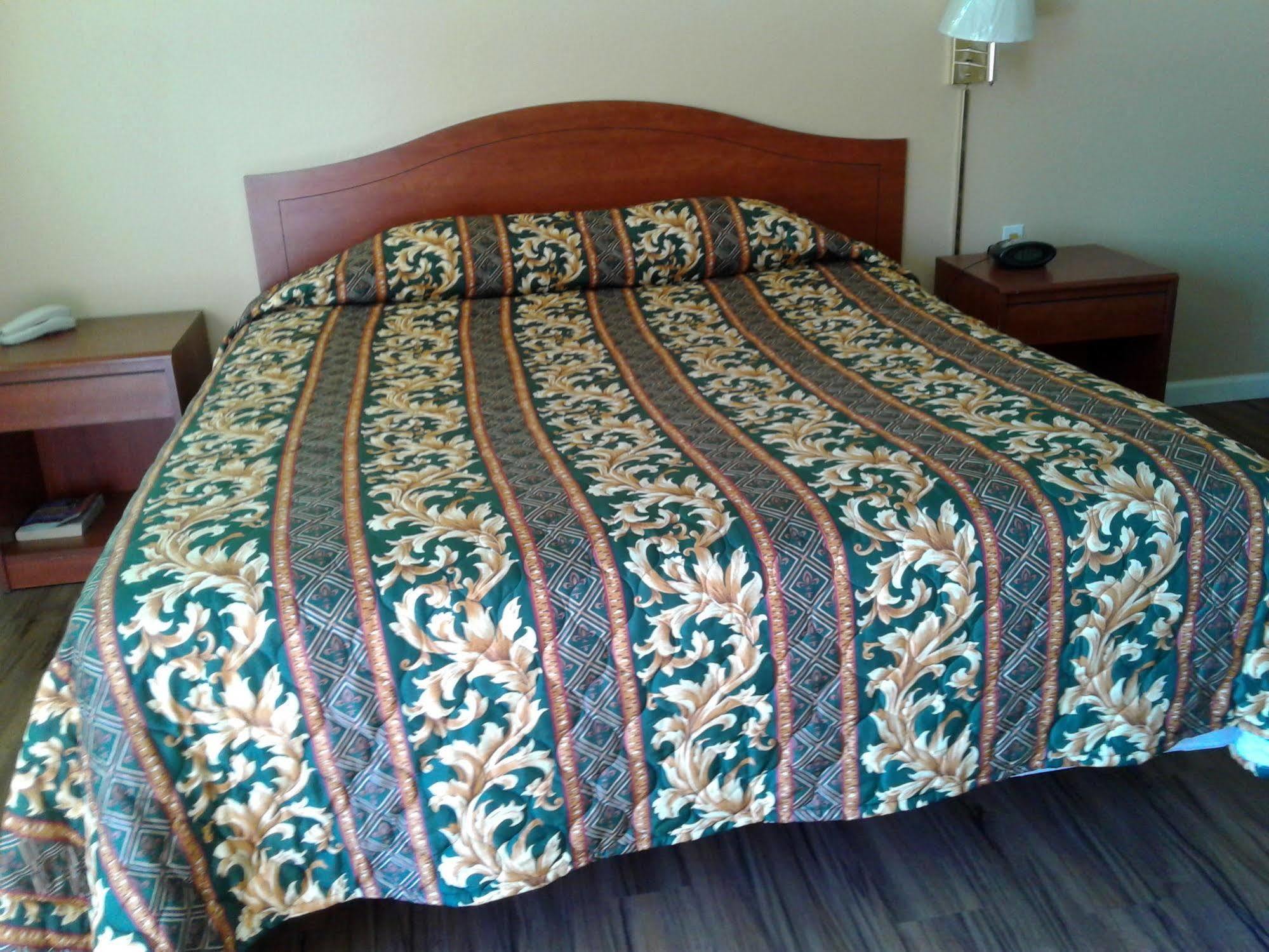 Desert Inn Motel โคโรนา ภายนอก รูปภาพ